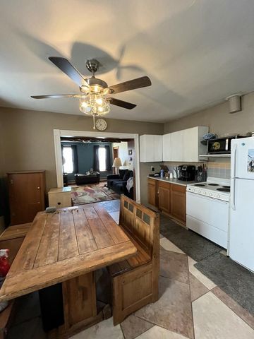 127 S Lake STREET, Hustisford, WI 53034