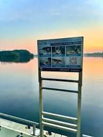 127 S Lake STREET, Hustisford, WI 53034