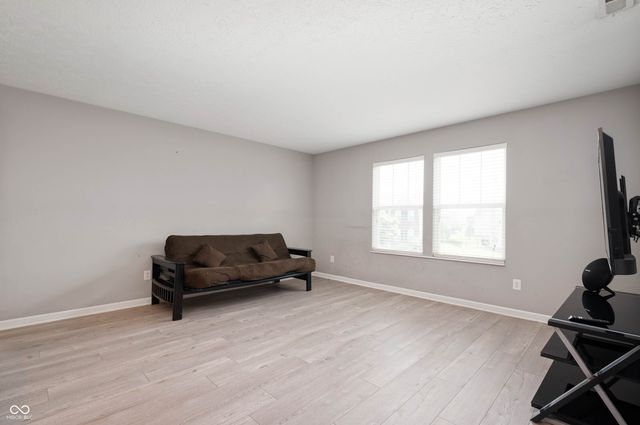 1312 Donald Pass, Greenwood, IN 46143