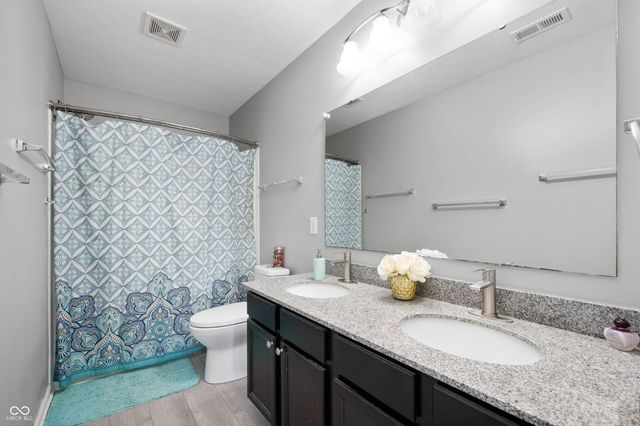 1312 Donald Pass, Greenwood, IN 46143