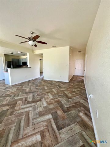 515 E Walker Avenue, Temple, TX 76501