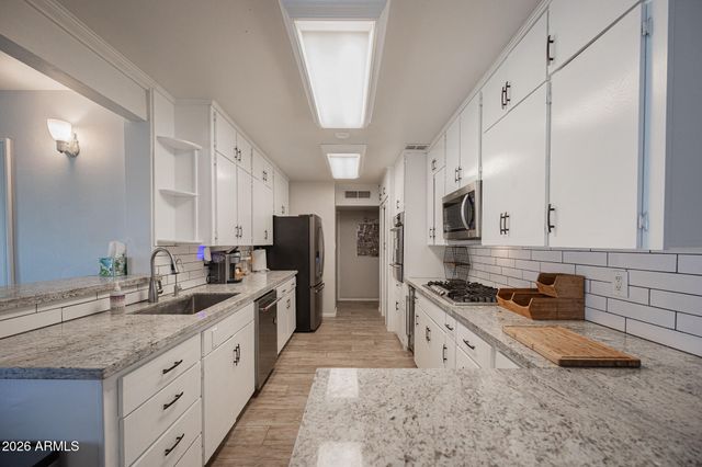 1838 E HAZELWOOD Street, Phoenix, AZ 85016