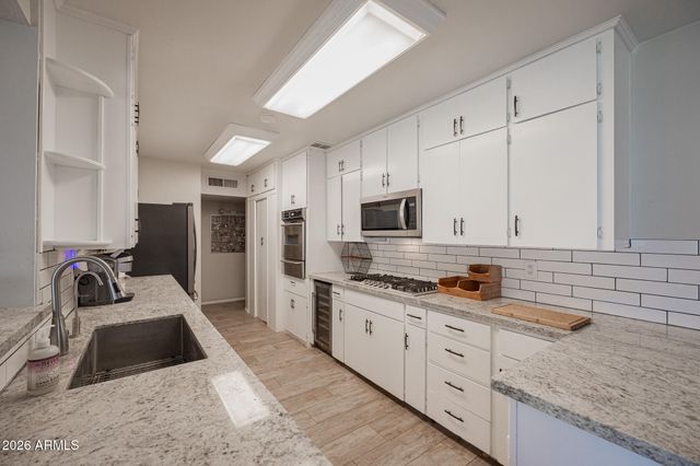 1838 E HAZELWOOD Street, Phoenix, AZ 85016