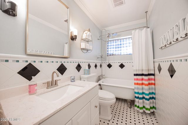1838 E HAZELWOOD Street, Phoenix, AZ 85016