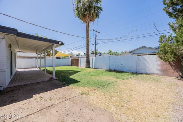 1838 E HAZELWOOD Street, Phoenix, AZ 85016