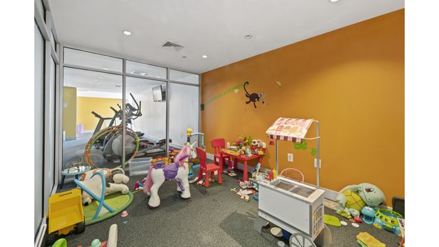 14021 32nd Ave Apt 2FN, New York City, NY 11354