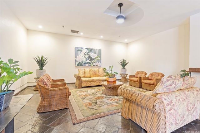 2499 Kapiolani Boulevard 607, Honolulu, HI 96826