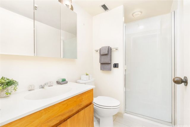 2499 Kapiolani Boulevard 607, Honolulu, HI 96826