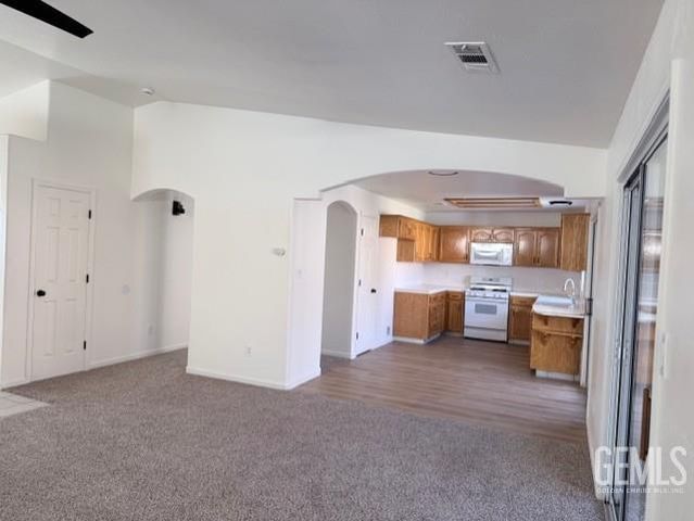 328 Deep Creek Drive, Bakersfield, CA 93308