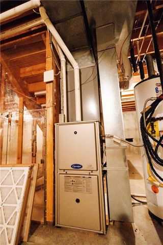 3902 Eastgate Drive, St Joseph, MO 64506