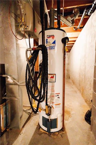 3902 Eastgate Drive, St Joseph, MO 64506