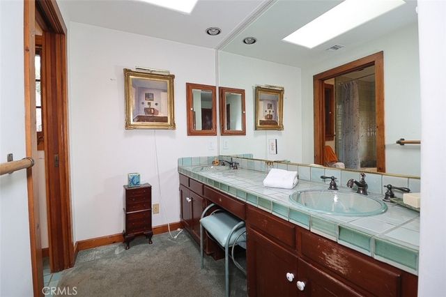 9860 Yoakum Drive, Beverly Hills, CA 90210