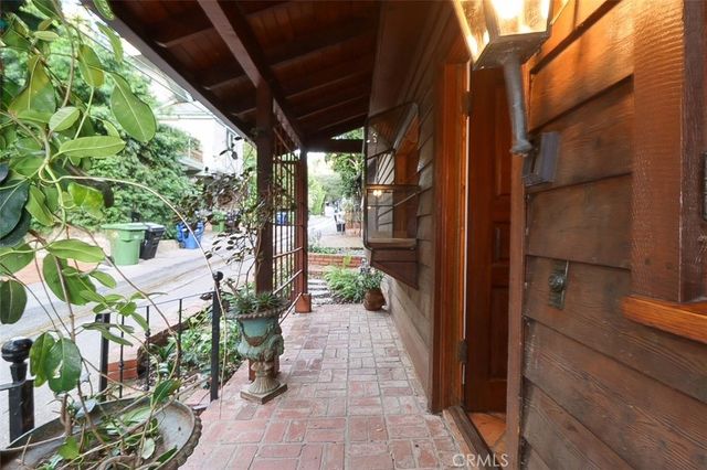 9860 Yoakum Drive, Beverly Hills, CA 90210