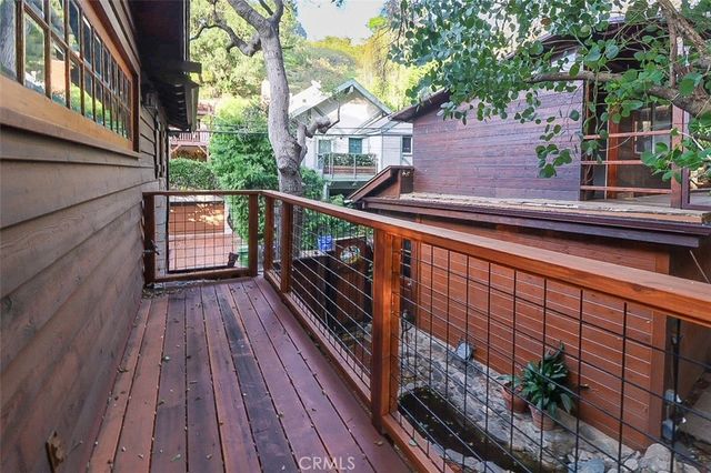 9860 Yoakum Drive, Beverly Hills, CA 90210