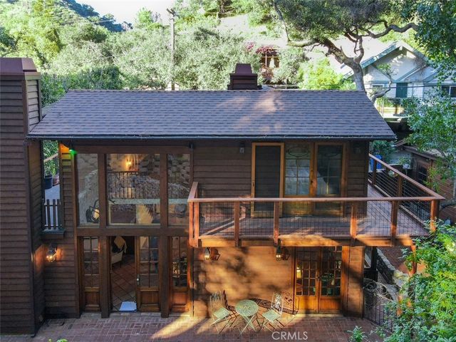 9860 Yoakum Drive, Beverly Hills, CA 90210