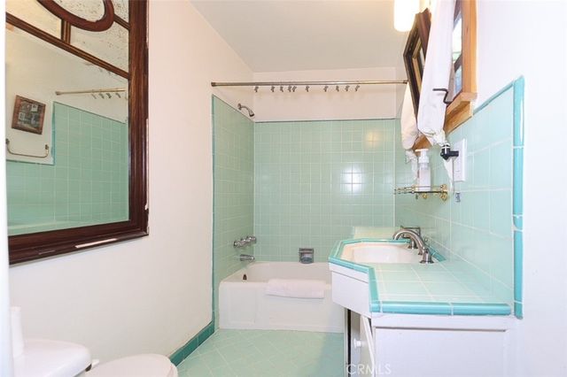 9860 Yoakum Drive, Beverly Hills, CA 90210