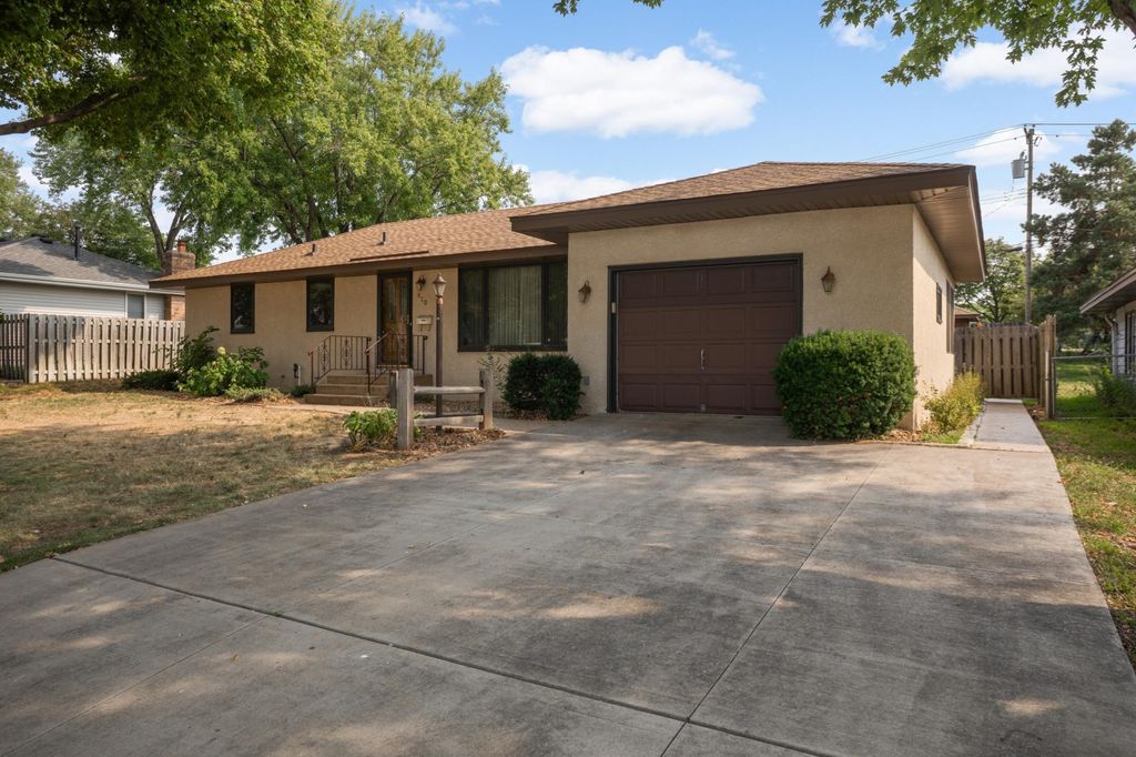 610 57th Avenue NE, Fridley, MN 55432 — photo 3