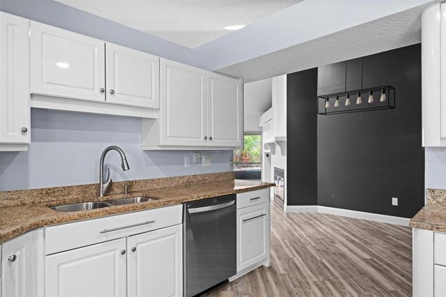 404 N SUNDANCE DRIVE, Lake Mary, FL 32746