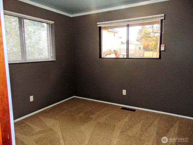 19021 46th Avenue S, Seatac, WA 98188
