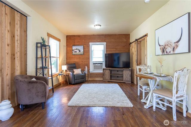 23104 State Route 9, Mount Vernon, WA 98274