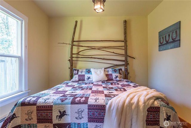 23104 State Route 9, Mount Vernon, WA 98274