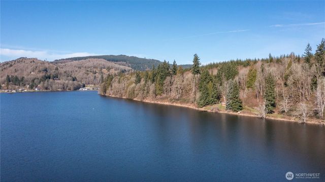 23104 State Route 9, Mount Vernon, WA 98274