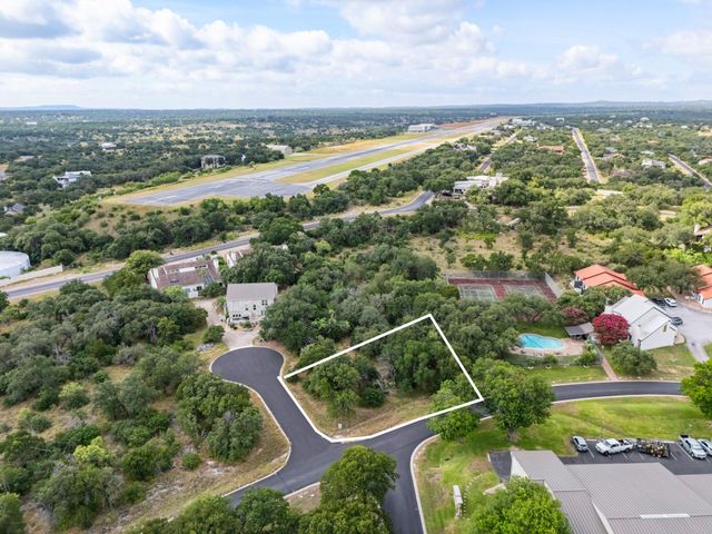 301 Out Yonder, Horseshoe Bay, TX 78657