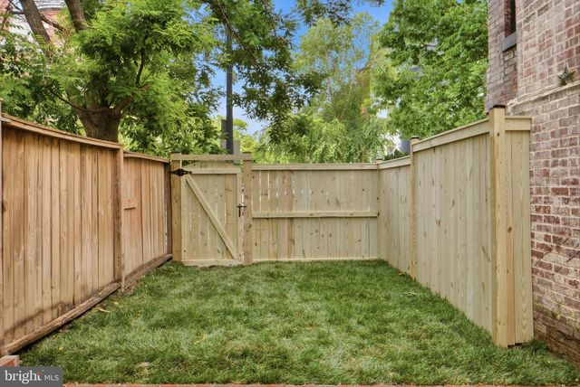 1827 VERMONT AVE NW, Washington, DC 20001