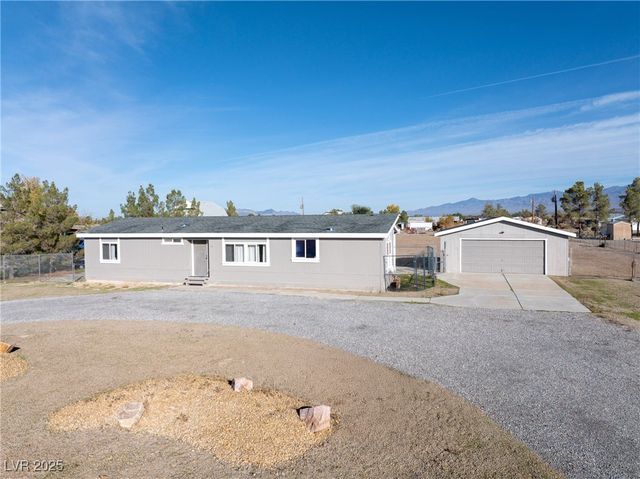 1700 East Heritage Drive, Pahrump, NV 89048