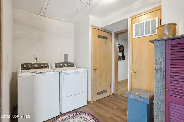 315 W Melrose Avenue, Findlay, OH 45840