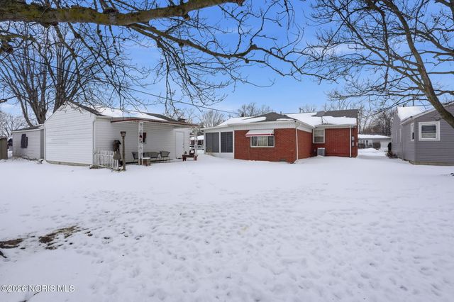 315 W Melrose Avenue, Findlay, OH 45840