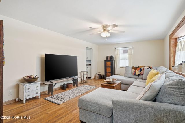 315 W Melrose Avenue, Findlay, OH 45840