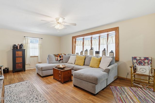 315 W Melrose Avenue, Findlay, OH 45840