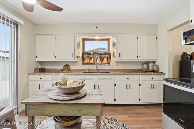 315 W Melrose Avenue, Findlay, OH 45840