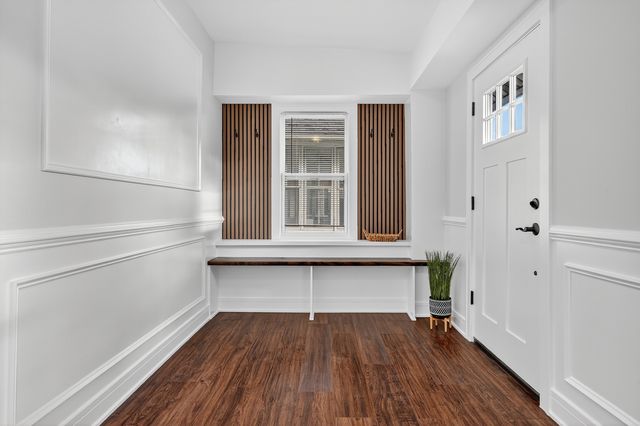 7642 S Merrill Avenue, Chicago, IL 60649