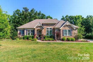 4012 Crismark Drive, Indian Trail, NC 28079