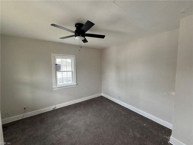 2211 Peach ST, Portsmouth, VA 23704