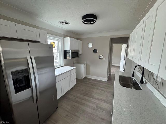 2211 Peach ST, Portsmouth, VA 23704