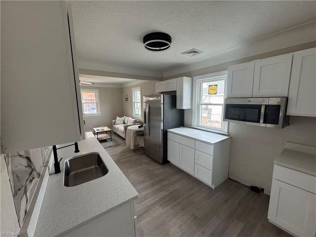 2211 Peach ST, Portsmouth, VA 23704