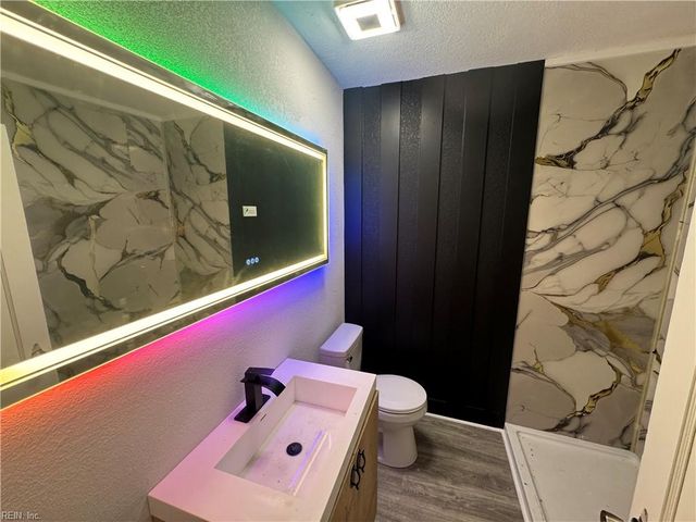 2211 Peach ST, Portsmouth, VA 23704