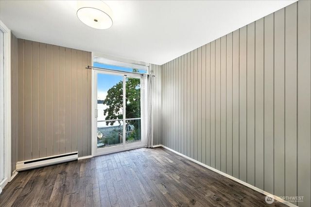 78 Point Fosdick Drive NW, Gig Harbor, WA 98335