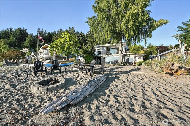 78 Point Fosdick Drive NW, Gig Harbor, WA 98335