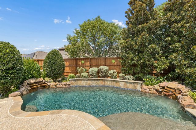 5600 Ridgepass Lane, Mckinney, TX 75071