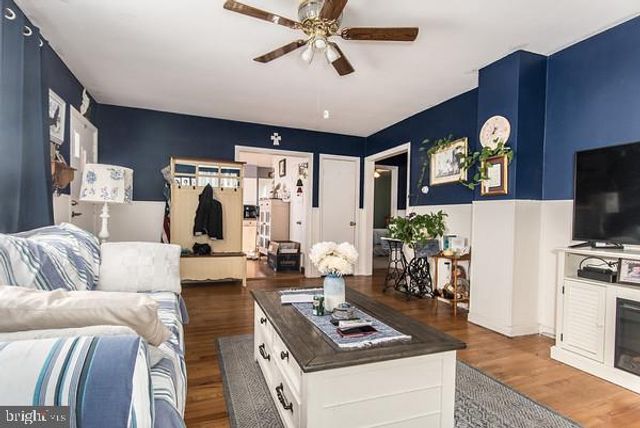 913-15 AFTON ST, Philadelphia, PA 19111