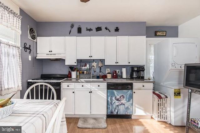 913-15 AFTON ST, Philadelphia, PA 19111