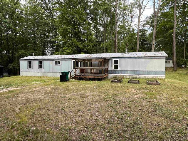 3224 Camino Road, Harrison, MI 48625