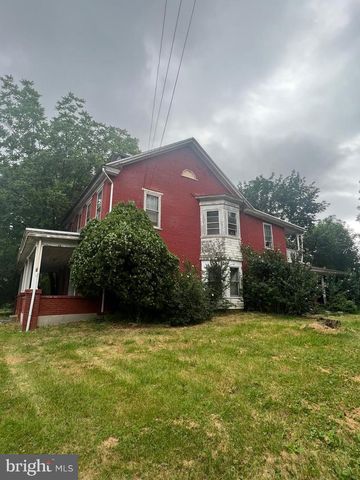 1006 COLEBROOK RD, Lebanon, PA 17042