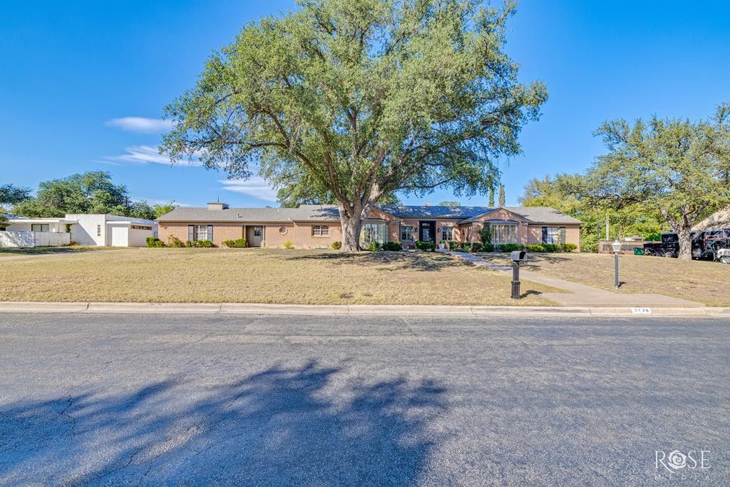 2634 Oxford Avenue, San Angelo, TX 76904