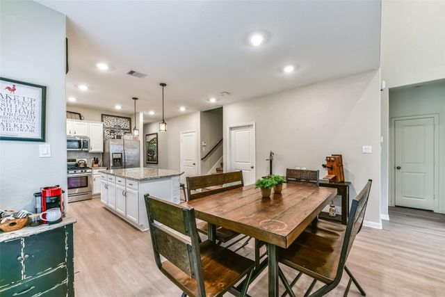 3823 Singing Flower Lane, Richmond, TX 77406