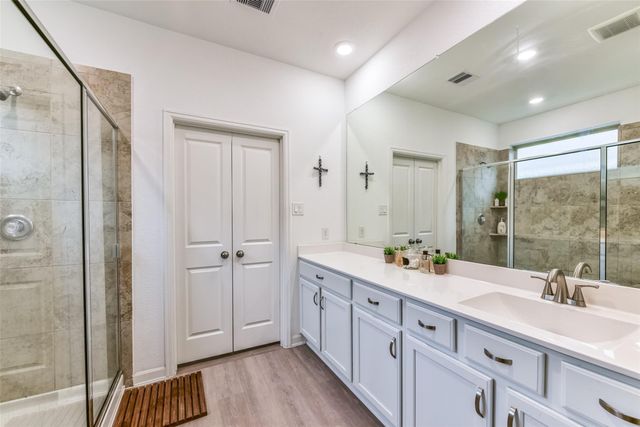 3823 Singing Flower Lane, Richmond, TX 77406